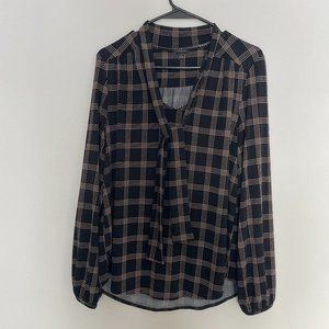 Ann Taylor Blouse with tie detail in front